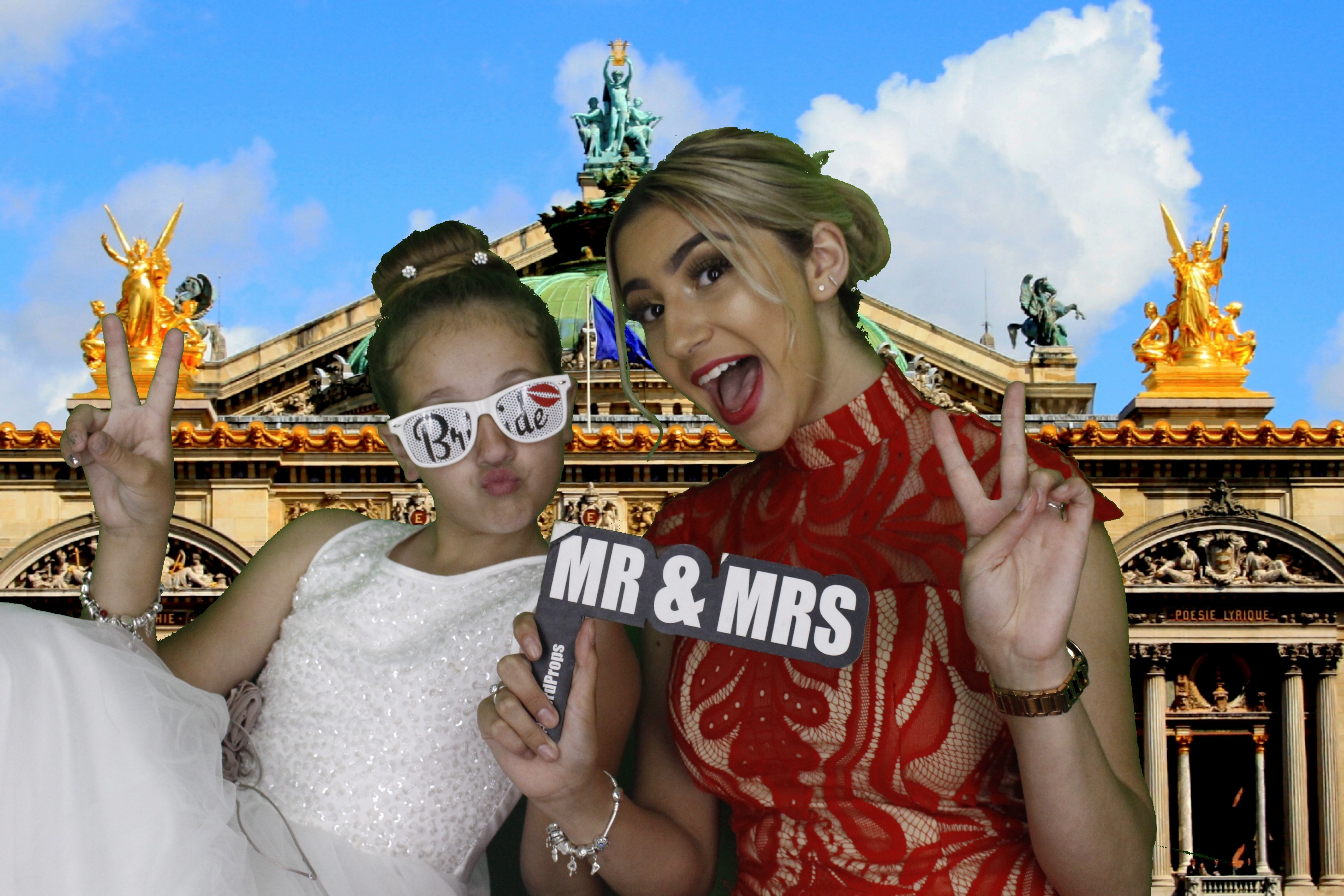 Hollie Mills | View more photos from the event at gallery.myphotoboothexperience.co.uk/u/MyPhotoBoothExperienceLtd/Hollie-Mills